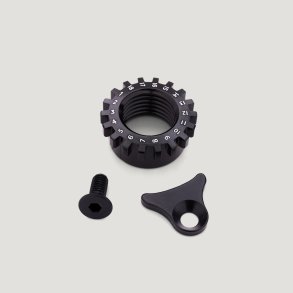 Fox Service Set: 15QR Hardware (Contains: Axle nut, hold down, and set screw)