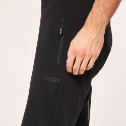 Oakley Elements Short Black