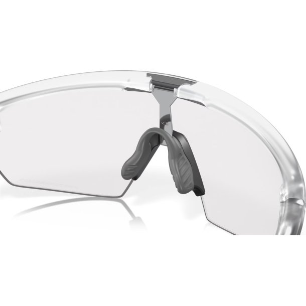 Oakley Sphaera Photochromic Lenses Matte Clean Brille