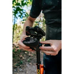 KOM Cycling Saddle Roll XL with ATOP Dial