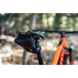 KOM Cycling Saddle Roll XL with ATOP Dial